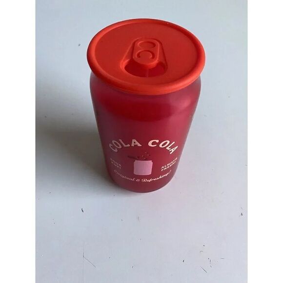 DW Home Coca Cola Soda Pop Scented Candle 15.4 Oz Red NEW - Picture 2 of 9